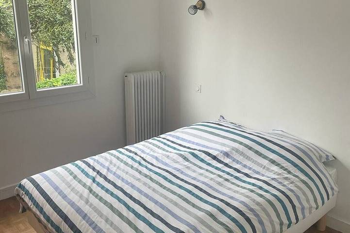 Location de vacances pour 7 personnes, avec jardin à Dhuizon - 4