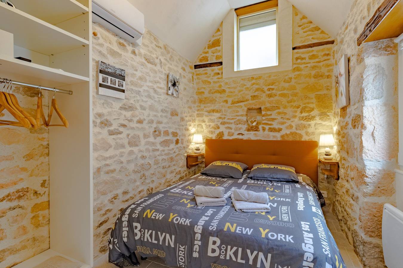 Maison de vacances 'La Boutique Germain 4 À 6 Personnes' avec Terrasse Privée in Lacave, Quercy