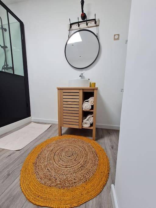 Location de vacances pour 2 personnes, avec terrasse, animaux acceptés à Sainte-Soulle - 2