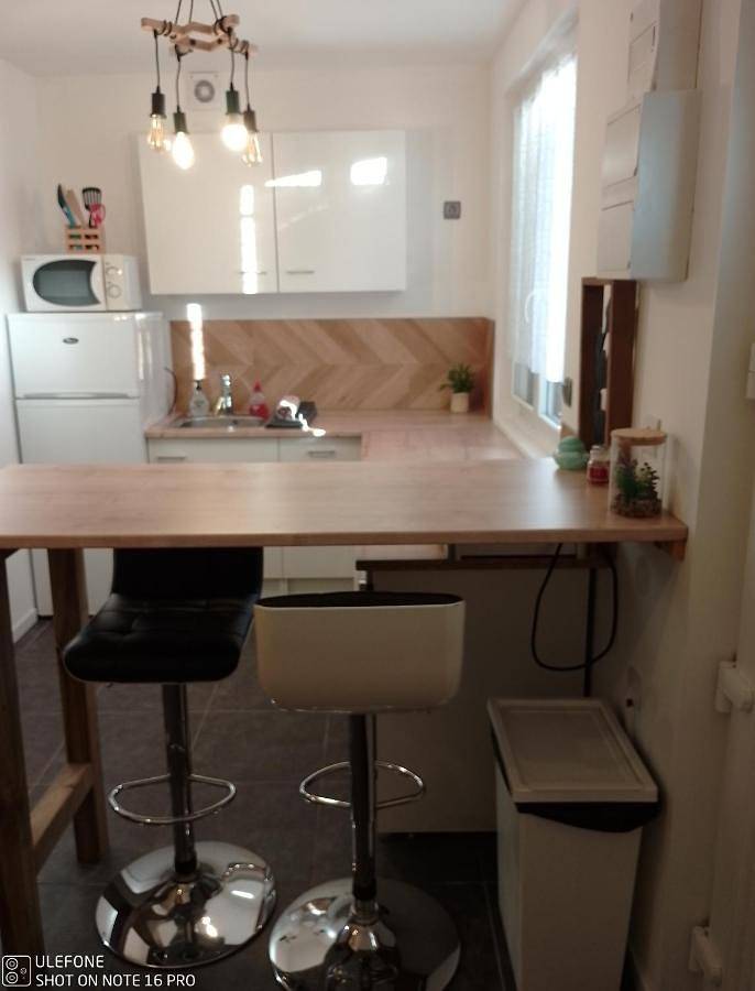 Location de vacances pour 2 personnes, avec vue et terrasse à Le Pouzin - 2