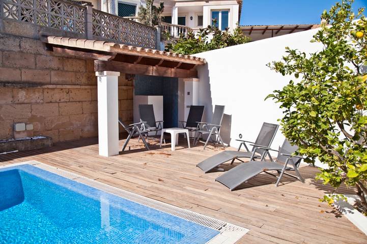 Villa für 8 Personen, mit Balkon - 1