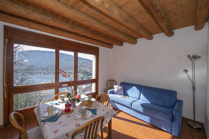 Ferienwohnung für 4 Personen, mit Terrasse und Seeblick, kinderfreundlich - 1