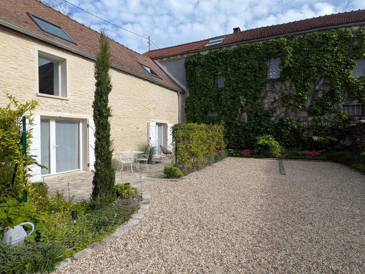 Gîte rustique avec parking sécurisé - 4 pers. in Montainville, Yvelines