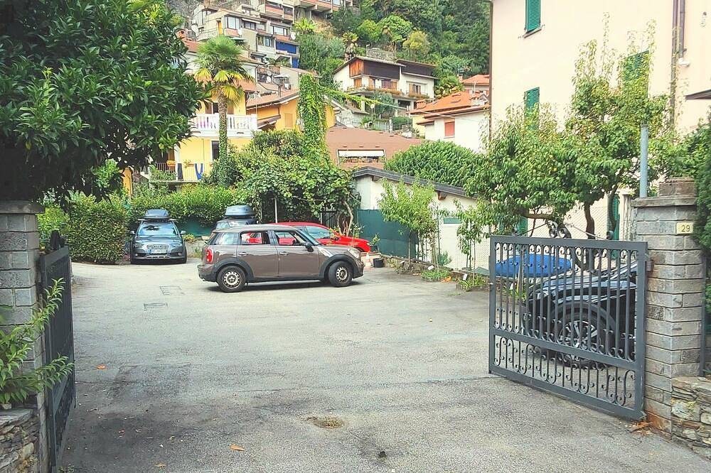 Ganze Wohnung, 2-Zimmer-Wohnung mit 3 Balkonen und fantastischer Seesicht in Cannero, Cannero Riviera