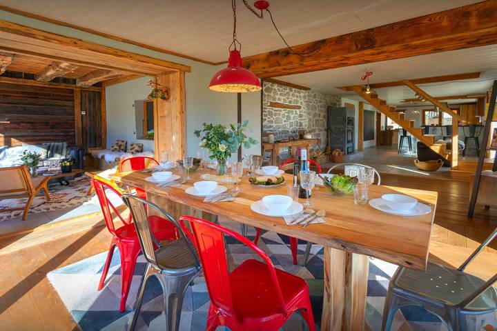 Chalet für 10 Personen, mit Garten und Whirlpool - 1