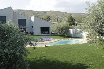 Chambre d’hôte pour 2 personnes, avec piscine et jardin à Puyloubier