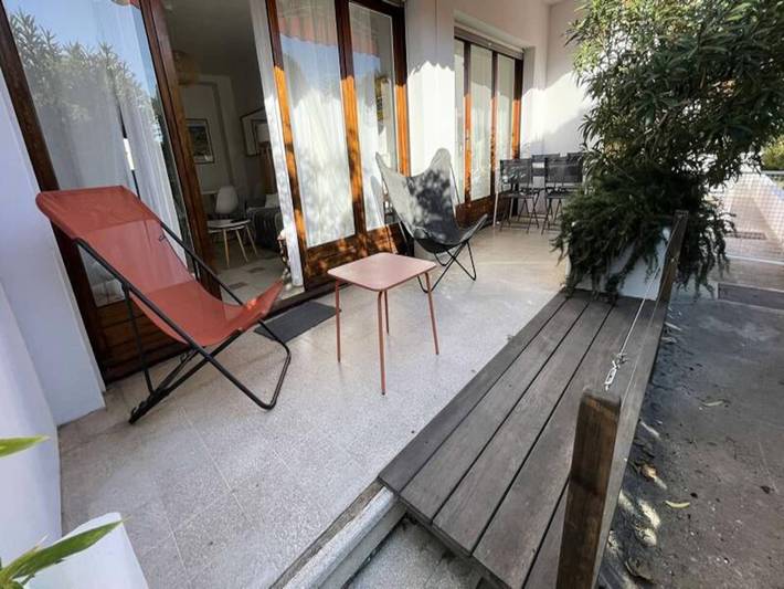 Gîte pour 6 personnes, avec terrasse, adapté aux familles dans Plage Mar Vivo