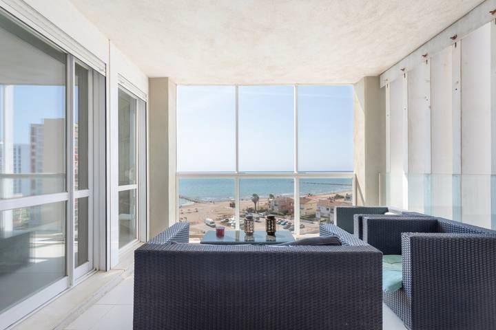 Apartamento para 5 personas, con piscina para niños y jardín en El Puig
