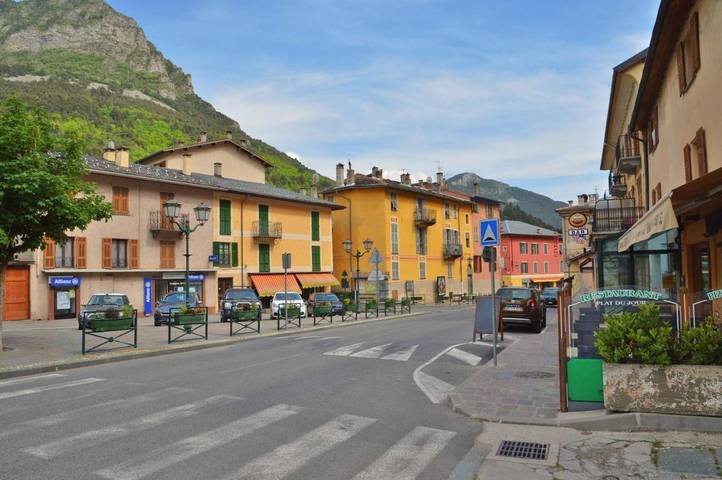 Gîte pour 4 personnes, avec vue et balcon à Tende - 2