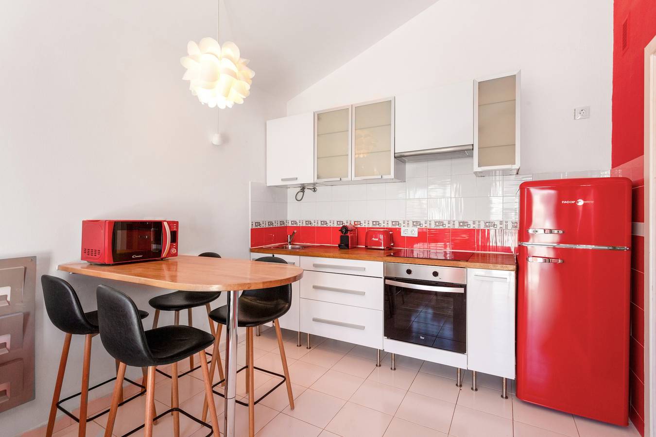 Entire apartment, Vacation Apartment 'Cotillo Lagoons' with Sea View, Private Terrace and Wi-Fi in El Cotillo, La Oliva