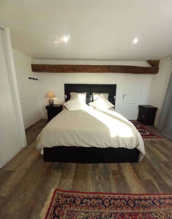 Gîte pour 2 personnes, avec piscine à Châlus - 4