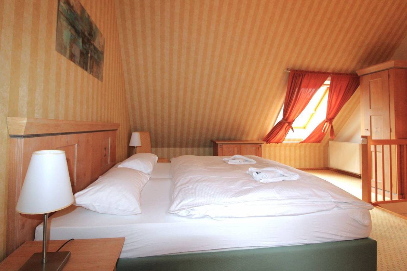 Ganze Wohnung, Durch den Küstenwald in wenigen Minuten am Strand in Neuhaus (Dierhagen), Dierhagen