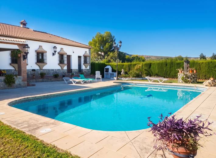 Maison de vacances pour 8 personnes, avec terrasse ainsi que piscine et jardin - 1