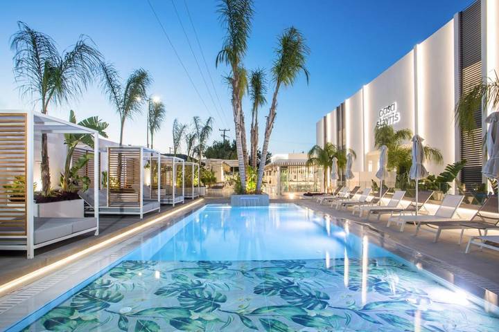 Appartement de vacances pour 2 personnes, avec Balcon et Terrasse ainsi que Jacuzzi et Jardin