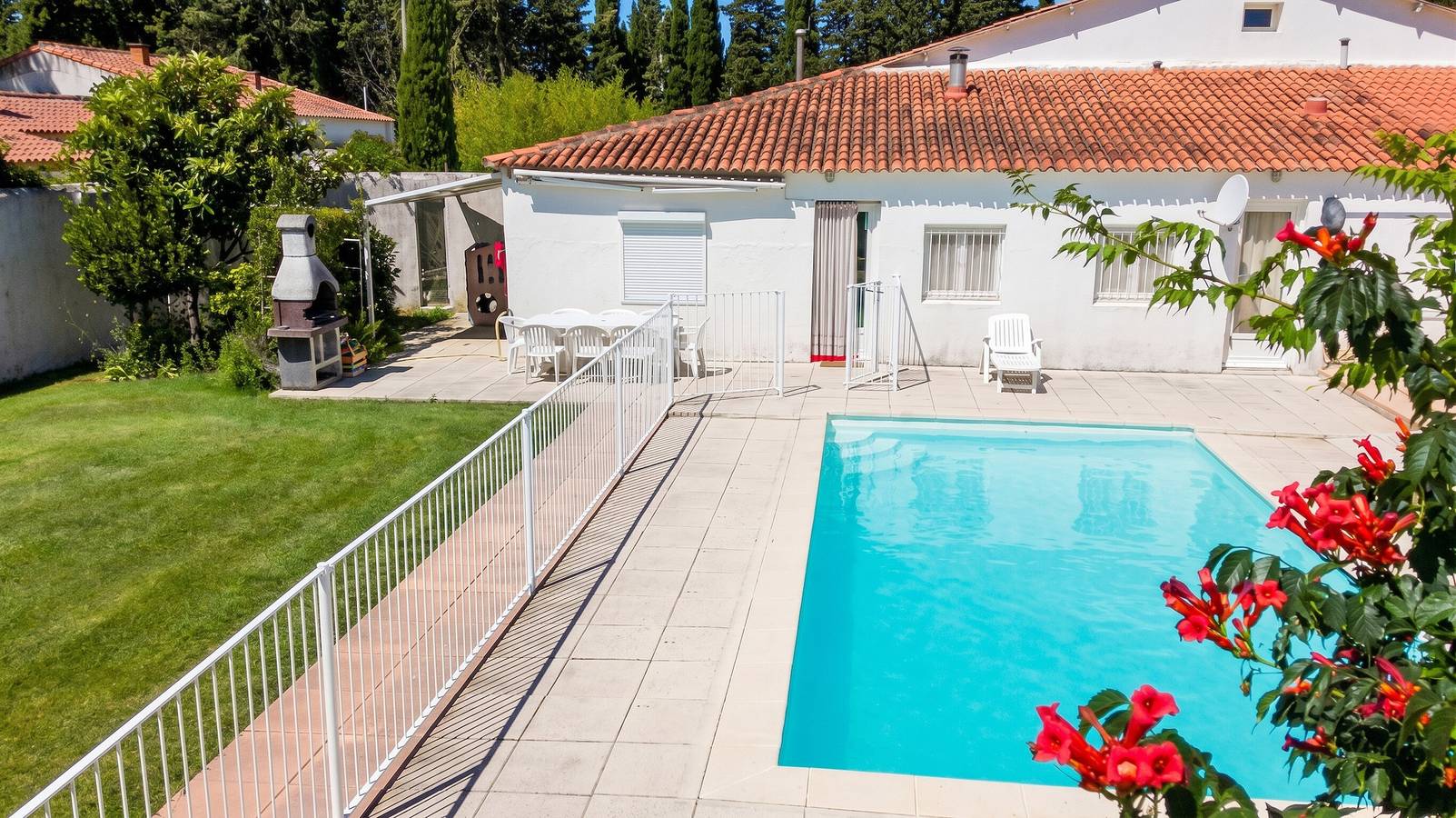 Charmante Villa in Meynes mit privatem Pool in Meynes, Nimes und Umgebung