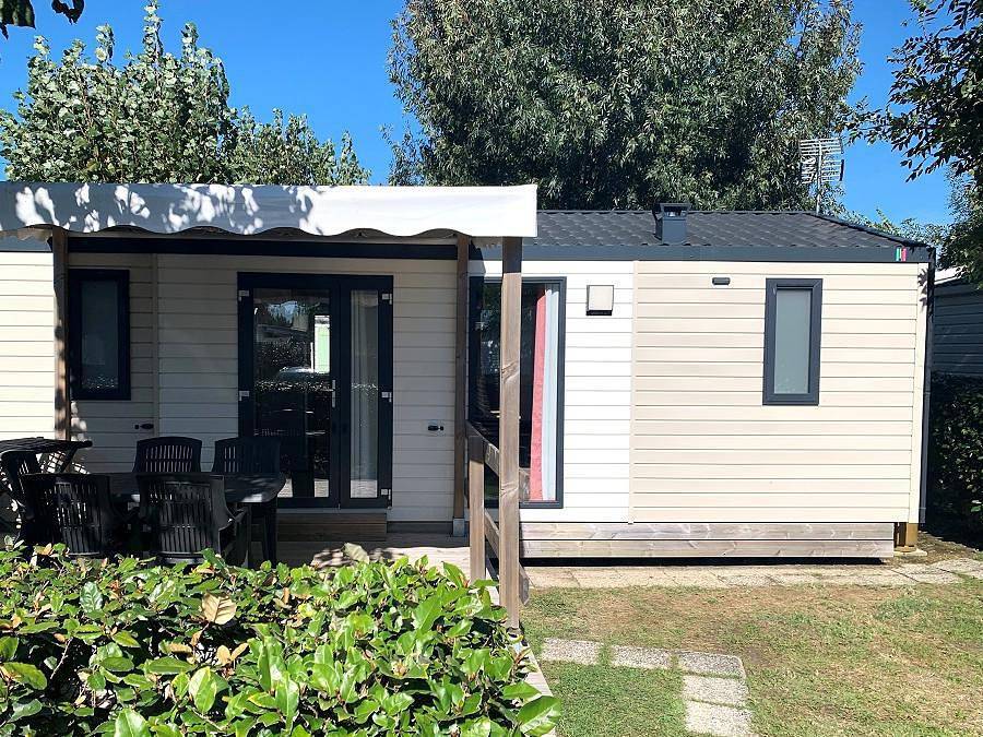Camping Plein Sud - Mobilhome 5 personnes - Cottage Grand Confort 4/5 personnes in Saint-Jean-de-Monts, Vendée