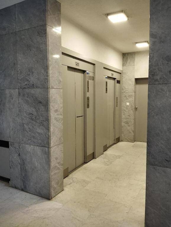 Gîte pour 3 personnes, avec balcon et vue dans Paris Rue Sextius Michel - 2