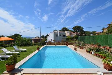Villa voor 10 Personen in Roca Grossa, Lloret de Mar, Afbeelding 2