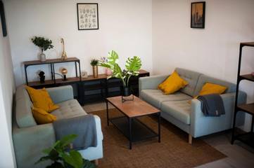 Gîte pour 2 personnes, avec jacuzzi et jardin à Tatabánya