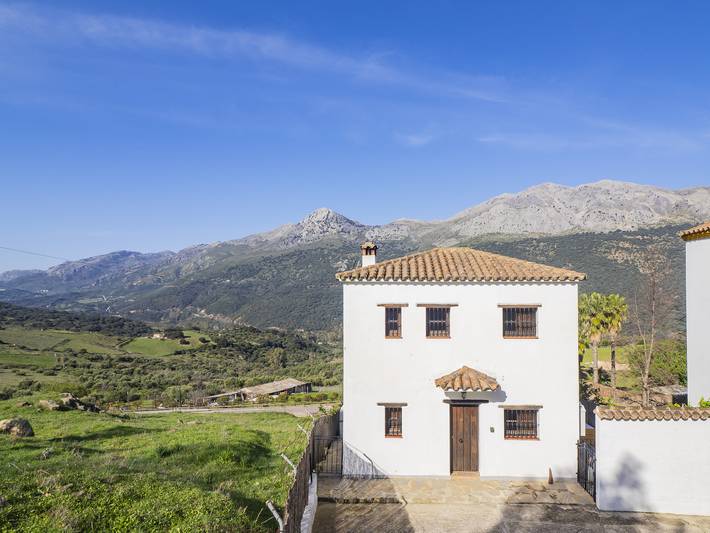 Chalet para 4 personas, con jardín y terraza, Se admiten mascotas en Serranía de Ronda - 2