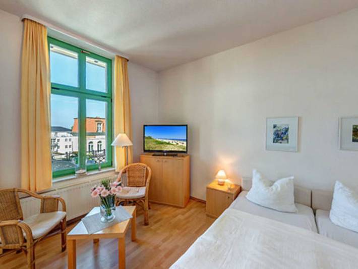 Ferienwohnung für 2 Personen, mit Balkon und Balkon/Terrasse, kinderfreundlich in Ahlbeck - 3