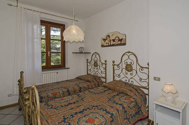 Appartamento intero, Meriggio apartment, Charming Farmhouse Private Pool and Private Outside Area in Terricciola, Pisa e dintorni