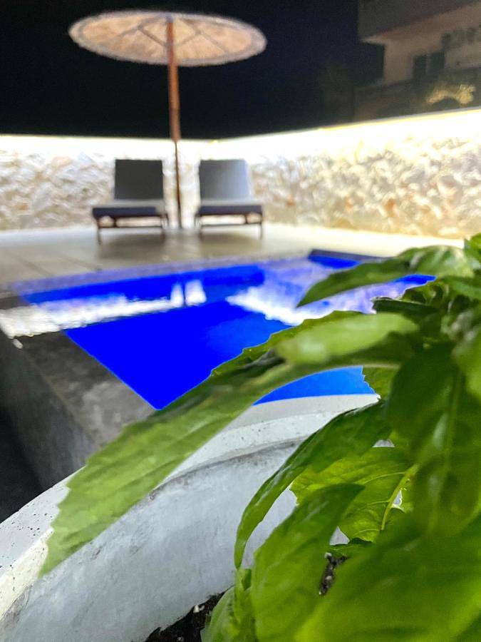 Gîte pour 2 personnes, avec jardin ainsi que balcon et vue à Faliráki - 3