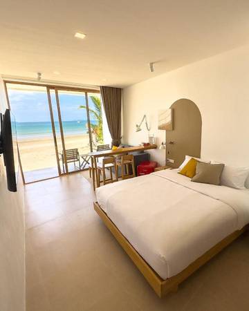 Chambre d’hôte pour 2 personnes, avec piscine et jardin ainsi que vue et balcon dans Koh Lanta