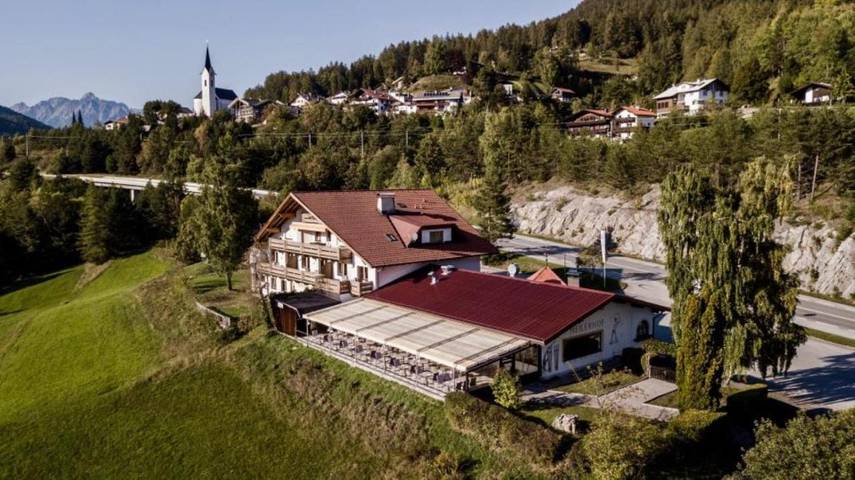 Gästehaus für 4 Personen, mit Balkon und Terrasse sowie Ausblick in Reith bei Seefeld