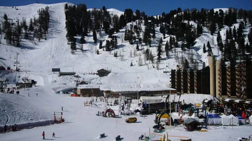 Gîte pour 6 personnes, avec balcon, animaux acceptés dans Plagne Bellecote
