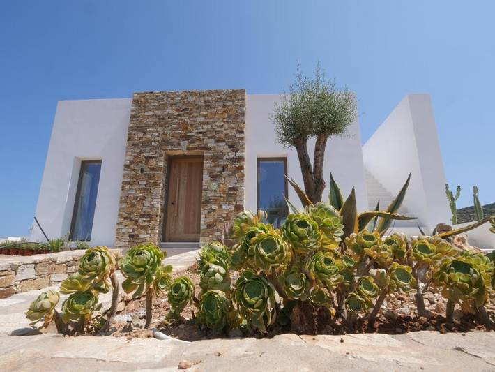 Villa pour 8 personnes, avec piscine ainsi que terrasse et vue dans Antiparos