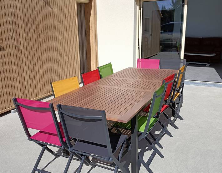 Gîte pour 10 personnes, avec terrasse - 1