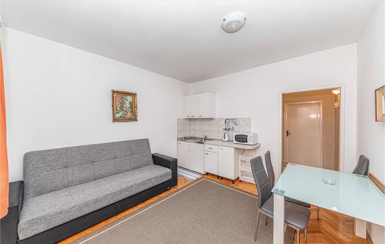 Ferienwohnung für 3 Personen, mit Terrasse in Trogir - 4