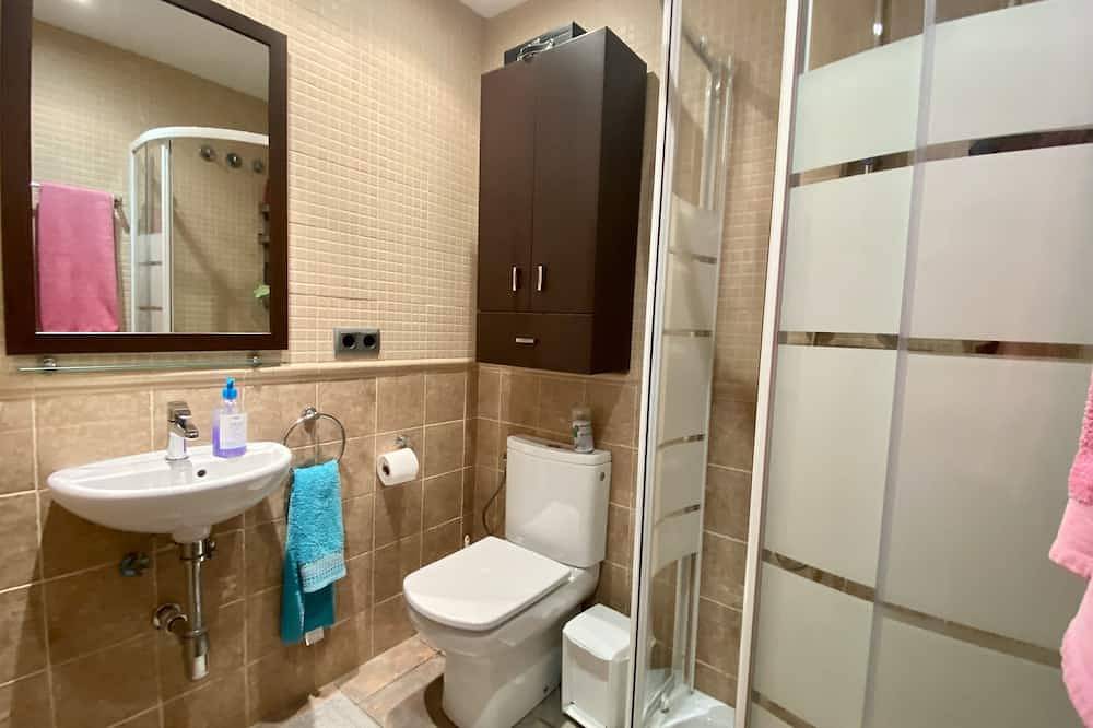 Beach House sleeps 6 with 3 Terraces,  Jacuzzi Hot Tub,  Full Air con , Wifi in Playa Cala Bosque (Orihuela), Orihuela