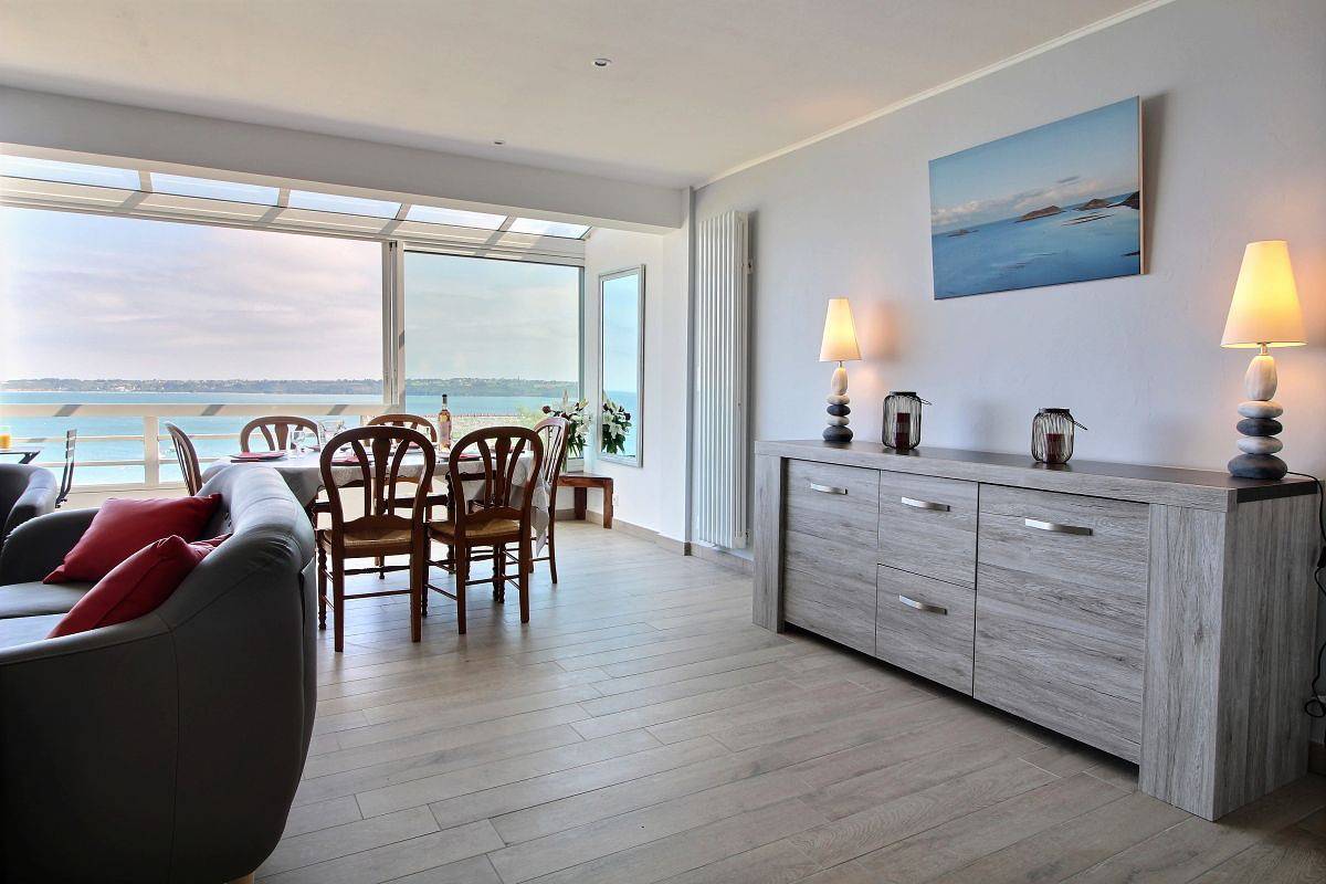 Ti Zen in Ploubazlanec, Côte de Goëlo