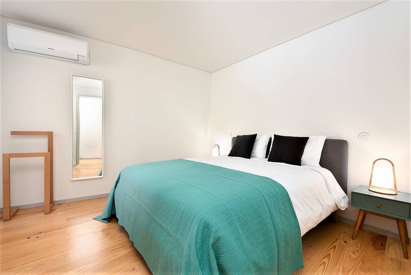 Hel leilighet, Bom Jardim - Superior Apartment with Balcony #1.1 in Santo Ildefonso, Porto