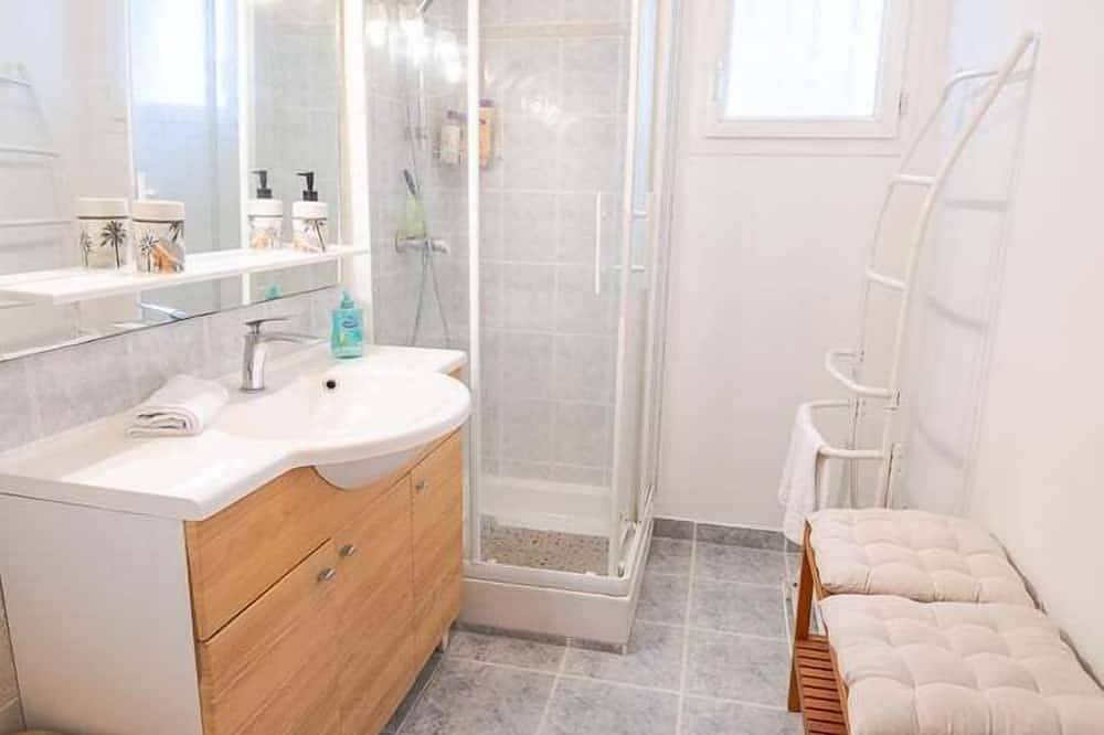 Ganze Wohnung, Le Sapin Parasol - House for 7 people. in Lussault-sur-Loire, Tours und Umgebung