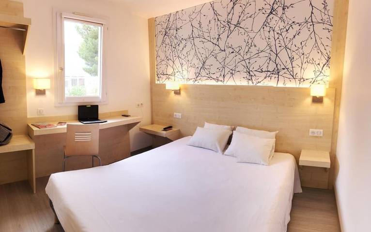 Hôtel pour 4 personnes, avec Terrasse et Jardin
