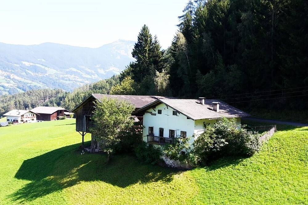 Ganze Wohnung, Einfache Unterkunft in ruhiger Lage mitten in der Natur in Tagusens, Kastelruth