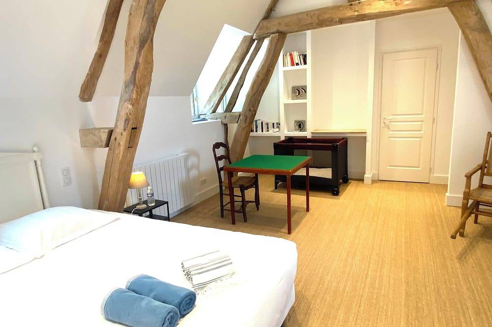 Le Pressoir De Neuville In The Heart Of The Pays D'Auge With Heated Swimming Pool in Livarot, Lisieux und Umgebung