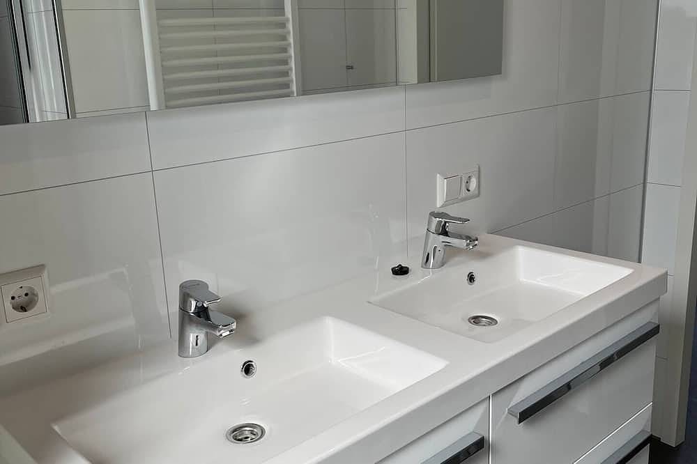 Erste Reihe - mit Zaun - Premium-Chalet Ijsselmeerstrand in Enkhuizen, Ijsselmeer