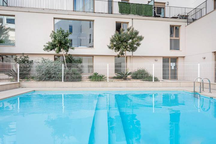 Apartamento de vacaciones para 4 personas, con piscina y vistas además de piscina para niños y jardín - 1