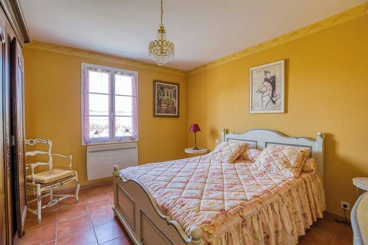 Location de vacances pour 8 personnes, avec jardin et terrasse à Faverolles - 2