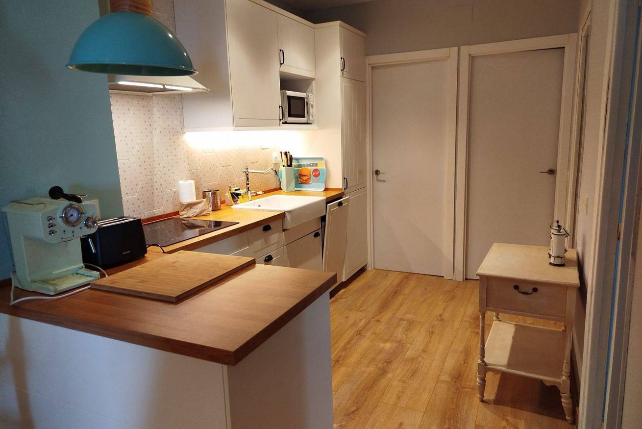 Appartement entier, R2R - Apartamento cerca del mar - 14A12 in Lastres, Colunga