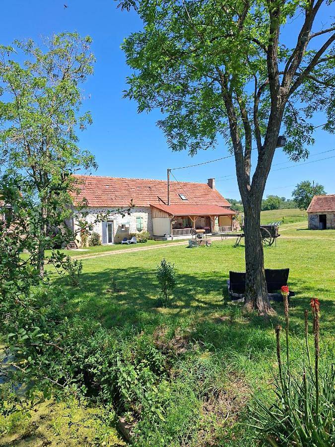 Chambre d’hôte pour 5 personnes, avec Terrasse ainsi que Jardin et Vue