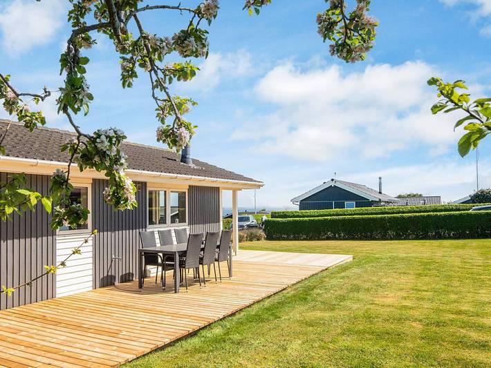 Ferienhaus für 5 Personen, mit Terrasse und Garten in Hejlsminde - 4