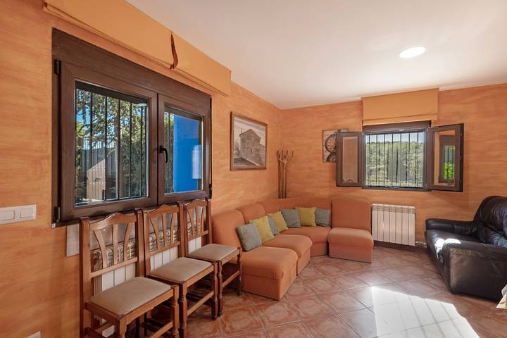 Casa rural para 15 personas, con jardín, Se admiten mascotas en Provincia de Teruel - 3