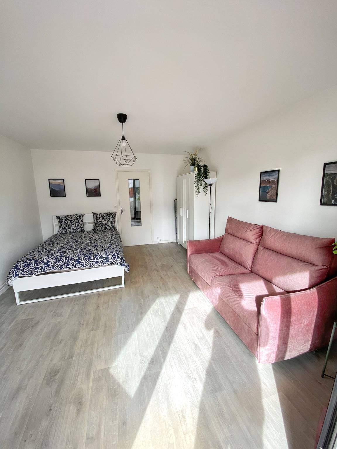 Ganzes Studio, Gemütliches Studio nahe Disneyland Paris, 34 qm, Balkon in Thorigny-sur-Marne, Seine-et-Marne