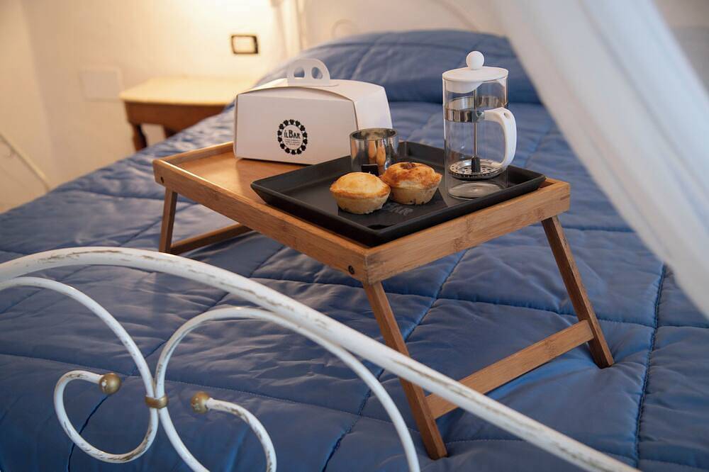 B&B in the city center with retro flavor in Torre Santa Susanna, Salento