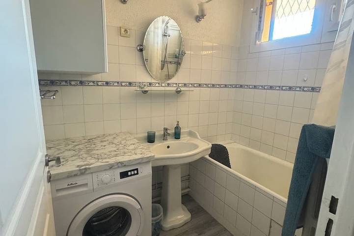 Gîte pour 4 personnes, avec balcon à Marignane - 3